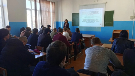 Лекция для первокурсников "До боли знакомо: СЕЛФХАРМ". 