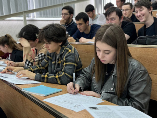 500 студентов СКГА приняли участие во Всероссийском статистическом диктанте