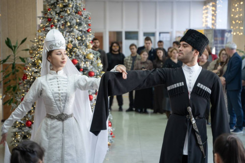  С добрым утром, с первым днем года!