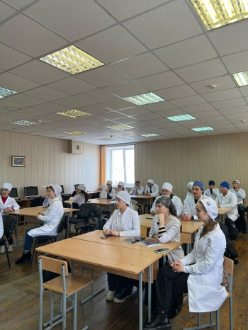 В декабре 2022 года в библиотеке Медицинского института проходила декада русского языка и культура речи