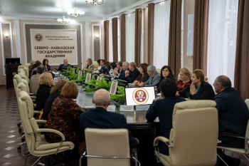 29 сентября с.г. состоялось первое, в этом учебном году, заседание ученого совета под председательством ректора академии Руслана Махаровича Кочкарова.