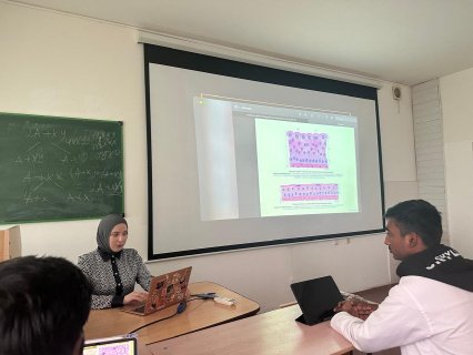 13.11.2025 Ассистент кафедры «Морфология человека» Биджиева Мадина Умаровна провела лекцию - открытое занятие на тему: «Гистологическое строение мочевыделительной системы» для студентов иностранного факультета  у обучающихся 2 курса: 241a/b, 242 a/b, 243a