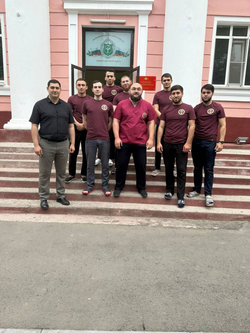 Студенты медицинского института Северо-Кавказской государственной академии прибыли в военный госпиталь в Ростов-на-Дону