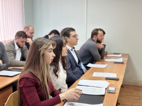 В СКГА проходят защиты магистрантов