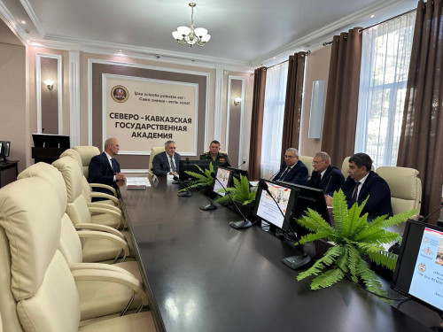 Ректор СКГА  встретился с руководителями военно-патриотических организаций республики