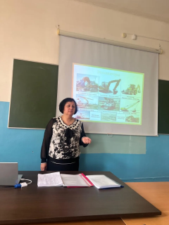 Открытая лекция по строительным машинам в Инженерном институте