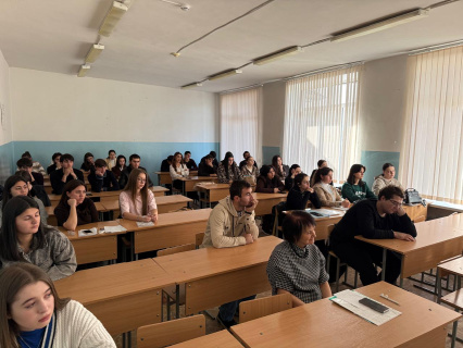 Институт экономики и управления в рамках практикоориентированных встреч продолжает знакомство обучающихся с работодателями