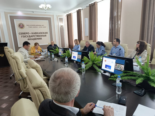 В СКГА обсудили эколого-географическую ситуацию в Карачаево-Черкесской Республике в условиях изменения климата