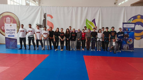 В СКГА прошло первенство по скалолазанию