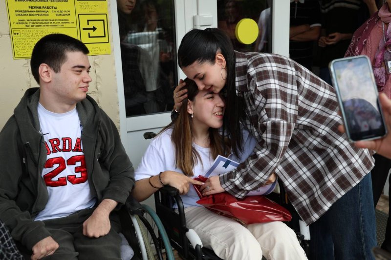 В СКГА подвели итоги проекта «IT-мир без границ»