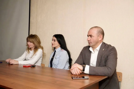 В МИ СКГА 11.03.2026 состоялось профилактическое мероприятие, инициатором которого выступил проректор по безопасности и вопросам противодействия идеологии терроризма Азамат Кохов