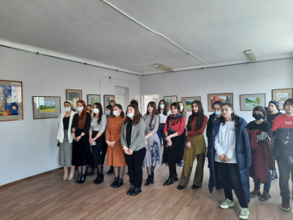 На факультете Дизайна и искусств в выставочном зале прошло очередное открытие выставки творческих работ студентов