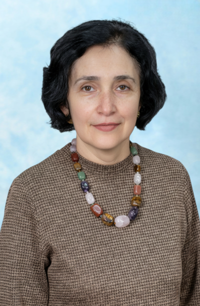 Бежанова Елена Хусиновна