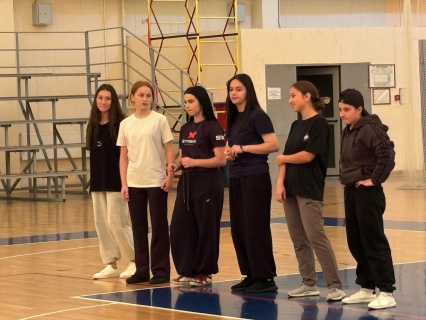 Спортивная встреча по волейболу в рамках профориентации