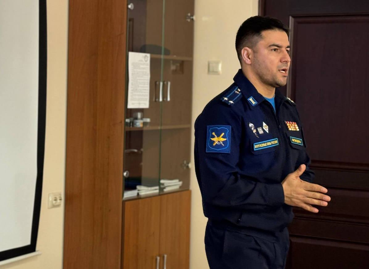 Рустам Магомедов рассказал студентам СПК СКГА о работе Военного учебного центра