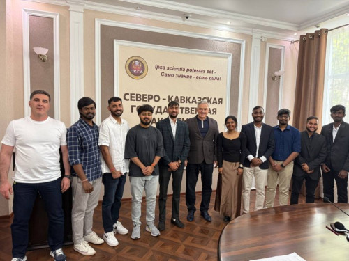 Meeting alumni from India. Happy ending to a great journey