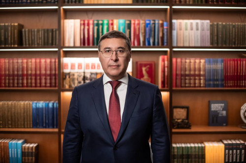 Глава Минобрнауки Валерий Фальков поздравил с Днем российского студенчества 2026 г.