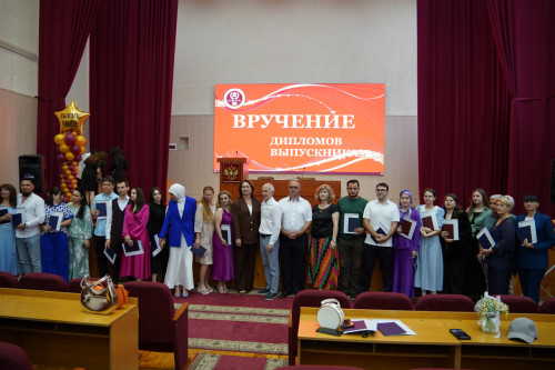 В СКГА состоялось вручение дипломов выпускникам Аграрного института