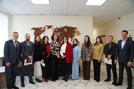 В СКГА обсудили проблемы сохранения родных языков в условиях языкового многообразия КЧР