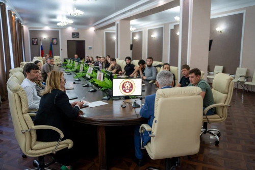 Ректор СКГА встретился с воспитанниками конно-спортивного клуба «Аманат»