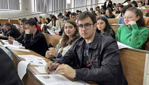 Студенты СКГА стали участниками «Диктанта Победы»