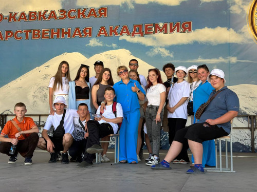 Подростки из Мелитополя посетили СКГА 