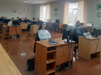 На базе Библиотечно-издательского центра Академии, проходили обучающие семинары Минэкономразвития КЧР