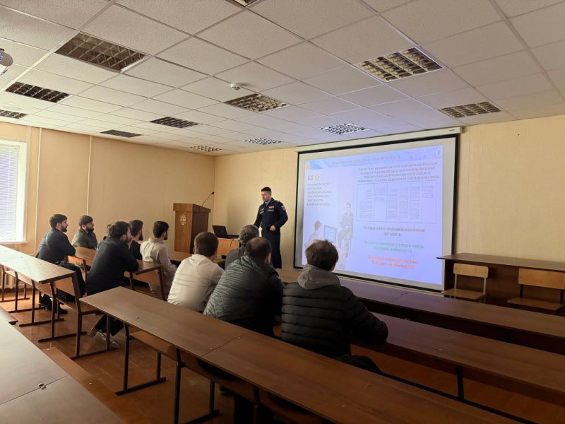 В Медицинском институте СКГА прошла информационная встреча с начальником ВУЦ