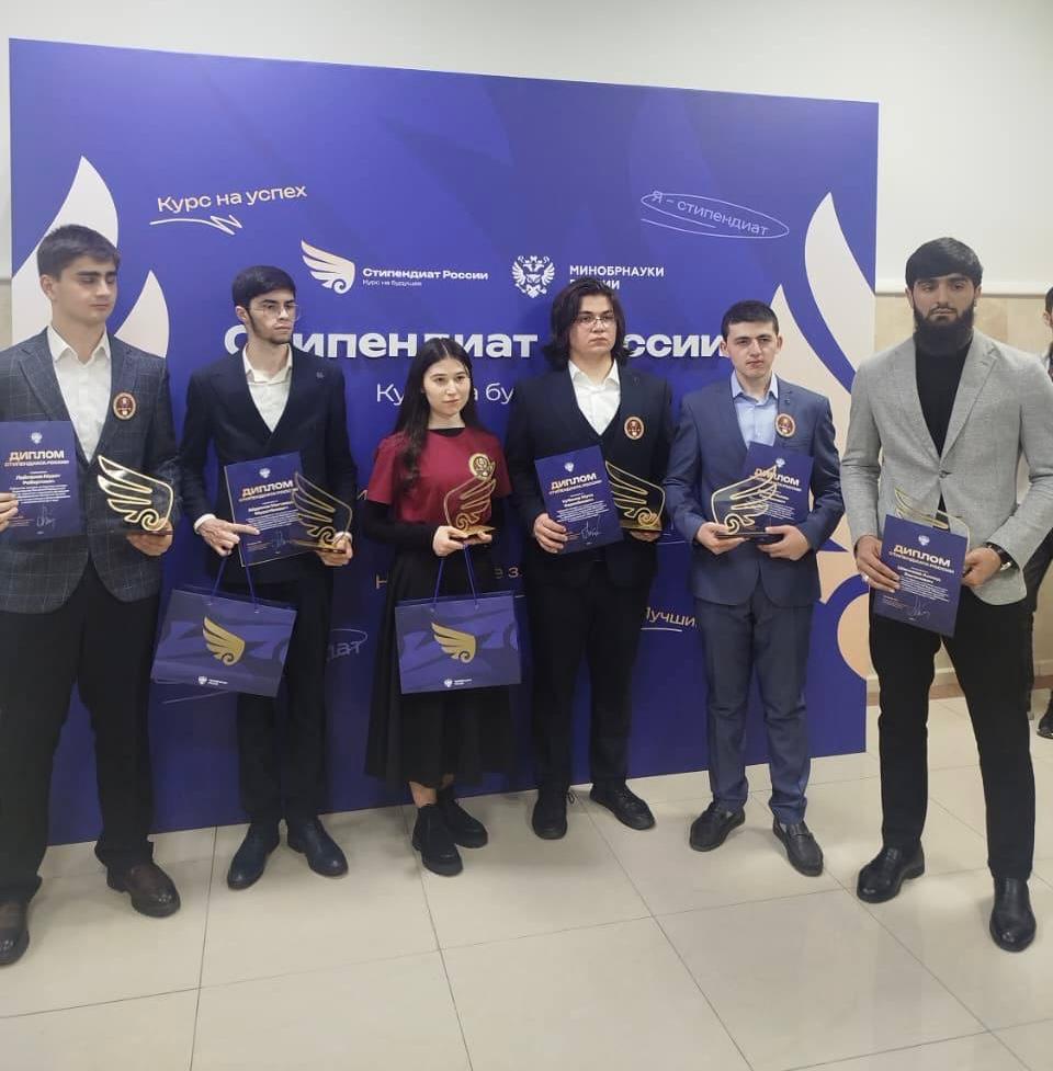 51b7a4b9-cdc8-41b1-9034-3ed53a69ed37.jpg 51b7a4b9-cdc8-41b1-9034-3ed53a69ed37.jpg