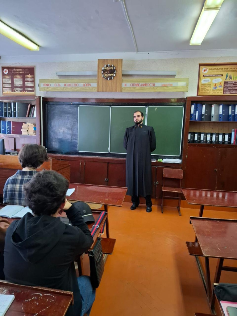 Iamge2_Proforientatsionnoe_meropriyatie_v_SPK_SKGA.jpeg Iamge2_Proforientatsionnoe_meropriyatie_v_SPK_SKGA.jpeg