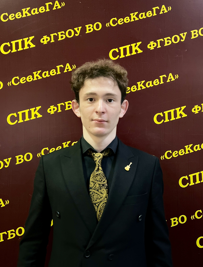 БИДЖИЕВ АЛИМ АДАМОВИЧ.jpg