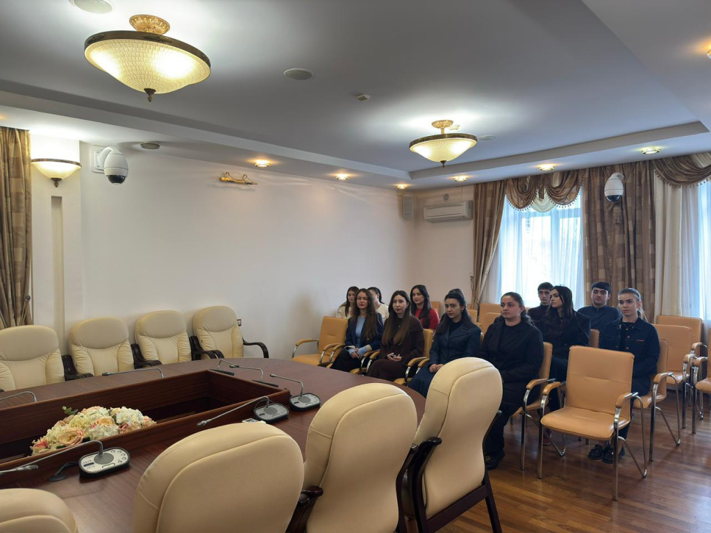 Image6_Den_otkrytykh_dverey_v_Arbitrazhnom_sude_KCHR.jpeg Image6_Den_otkrytykh_dverey_v_Arbitrazhnom_sude_KCHR.jpeg