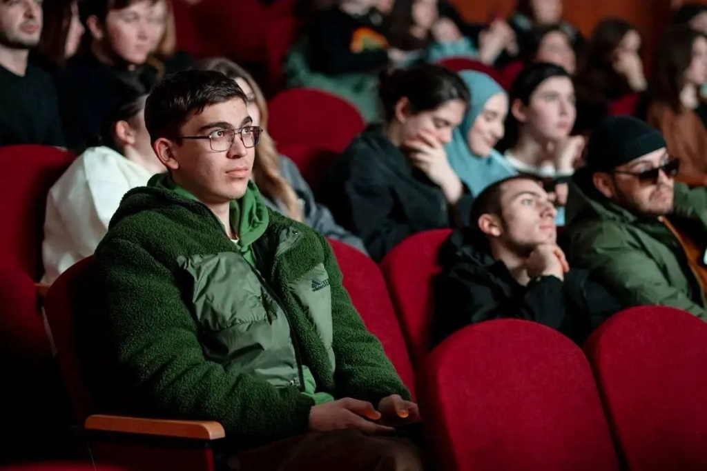 549b640a-312c-4ac5-9384-dbf270ba6b3b.jpg 549b640a-312c-4ac5-9384-dbf270ba6b3b.jpg