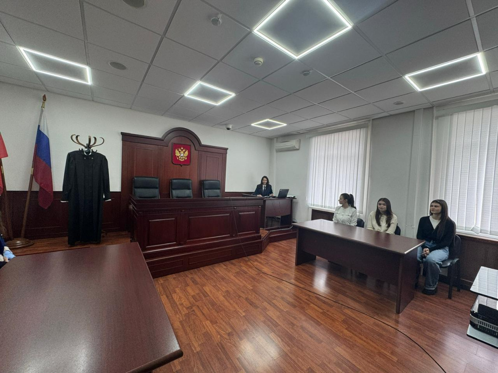 Image5_Den_otkrytykh_dverey_v_Arbitrazhnom_sude_KCHR.jpeg Image5_Den_otkrytykh_dverey_v_Arbitrazhnom_sude_KCHR.jpeg