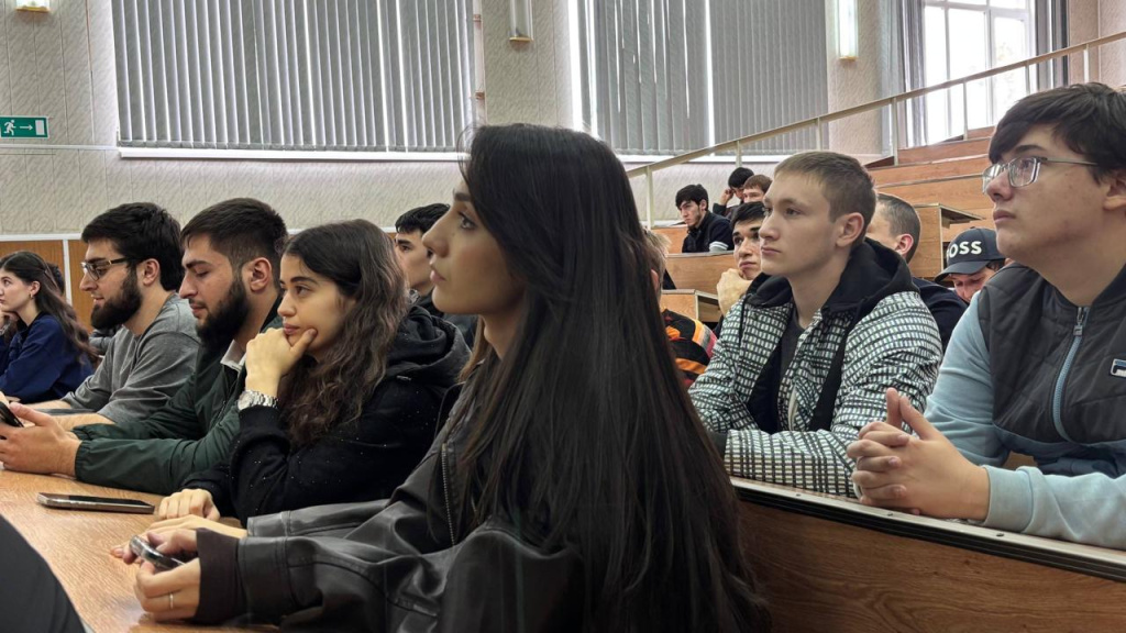 e3b45e89-6d6d-48df-8364-922ad5fe71b3.jpg e3b45e89-6d6d-48df-8364-922ad5fe71b3.jpg