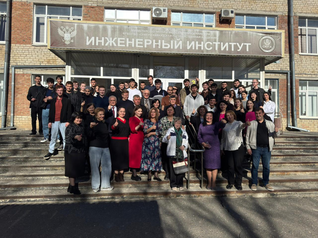 WhatsApp Image 2025-11-20 at 08.24.47.jpeg