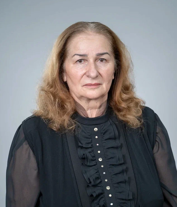Мамбетова Рита Адамовна 